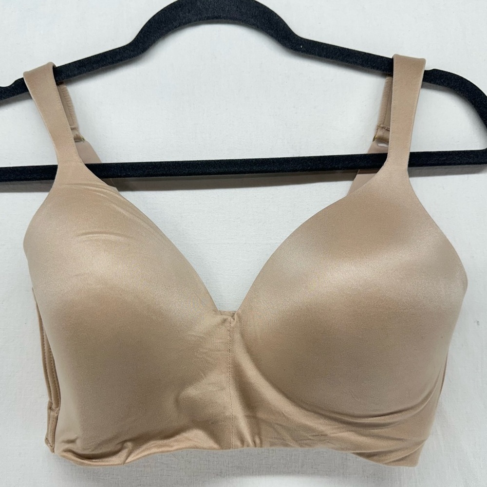 Natori Revelation Wireless Contour Bra 34DD Nude Beige